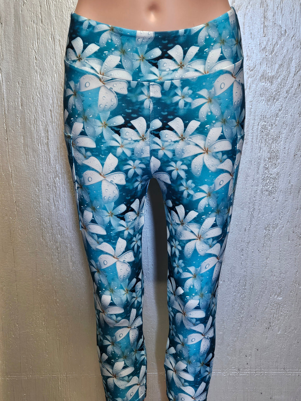 Tiare Flower capris and skorts with pockets