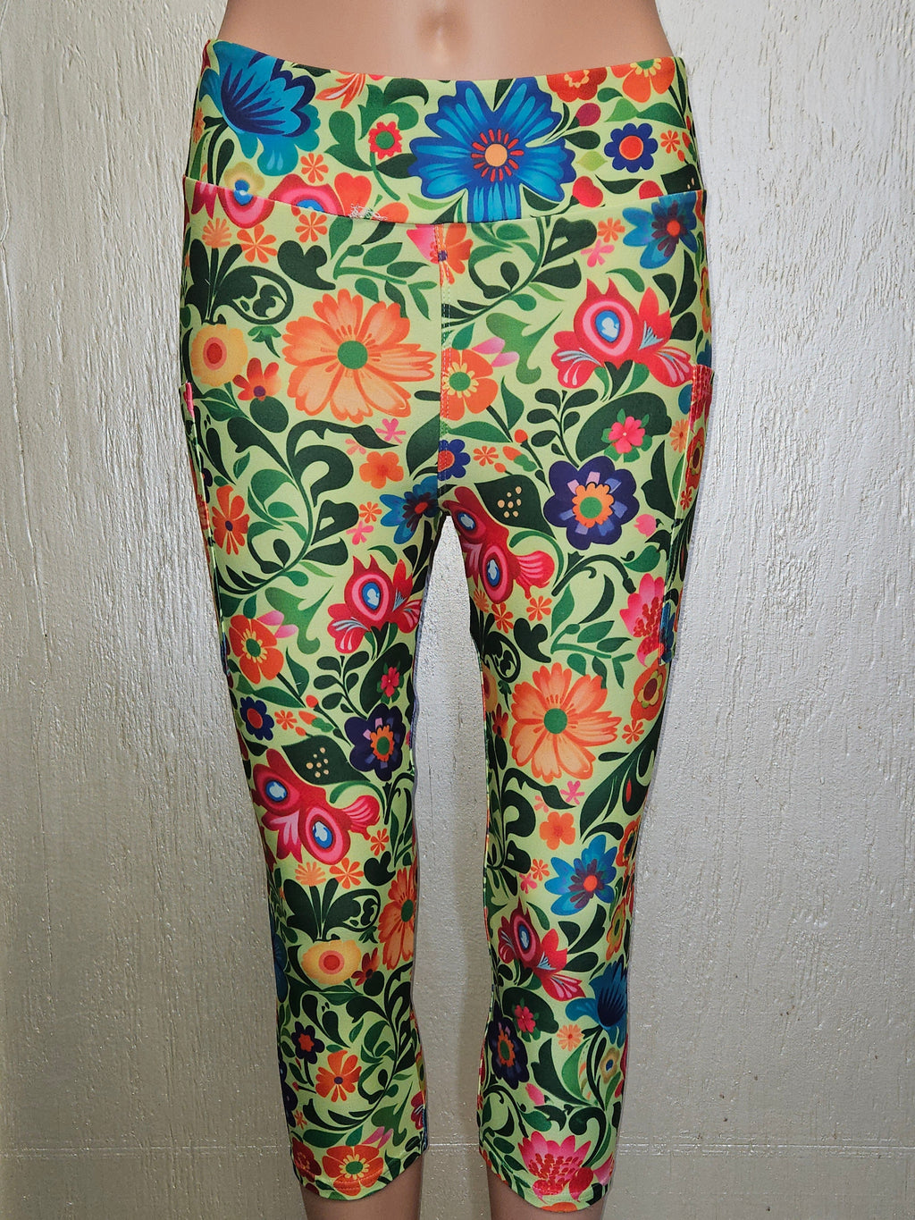 Mexican Floral On Green skorts and capris with pockets