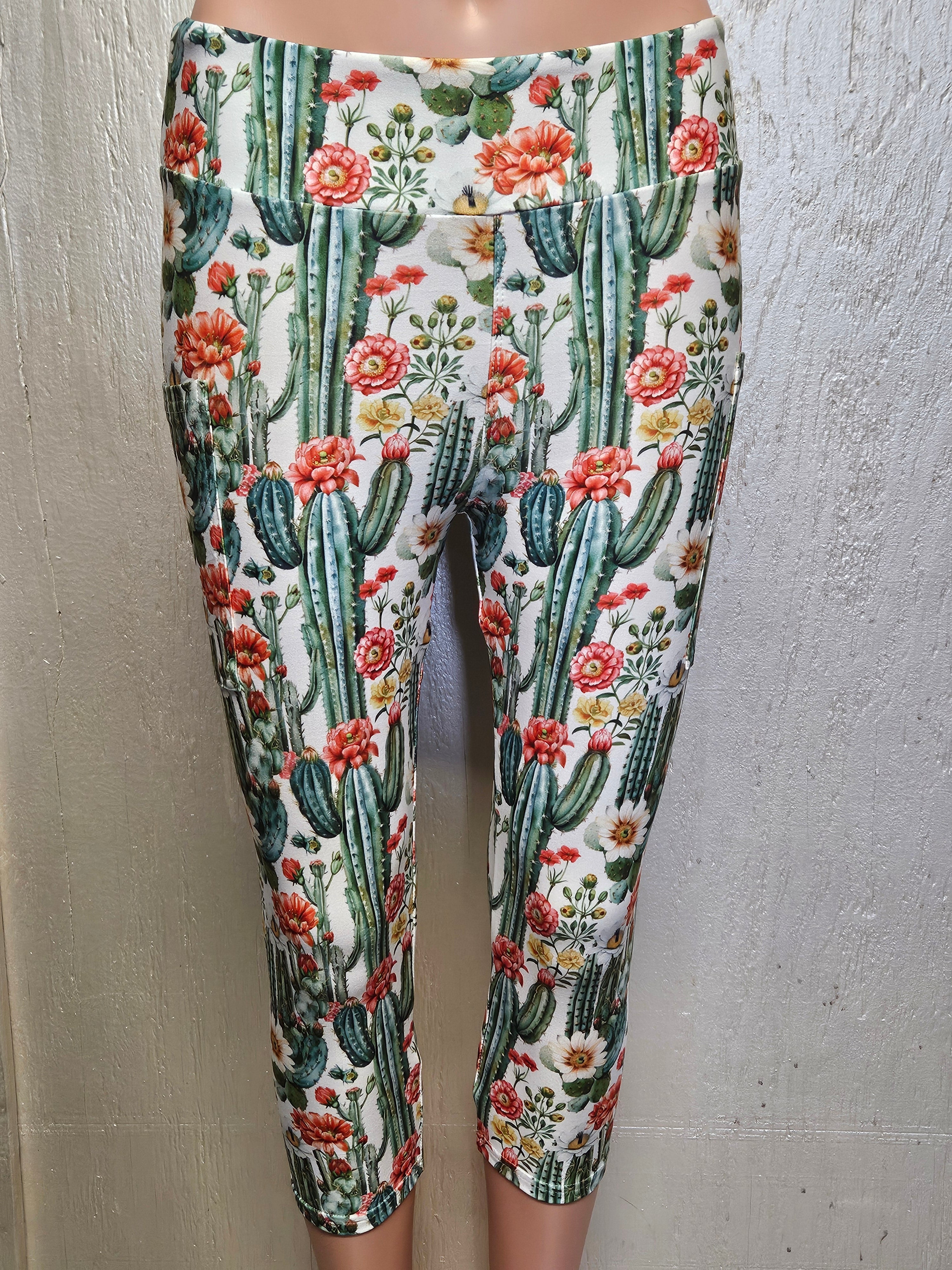 Fiesta Cactus On White capris with pockets