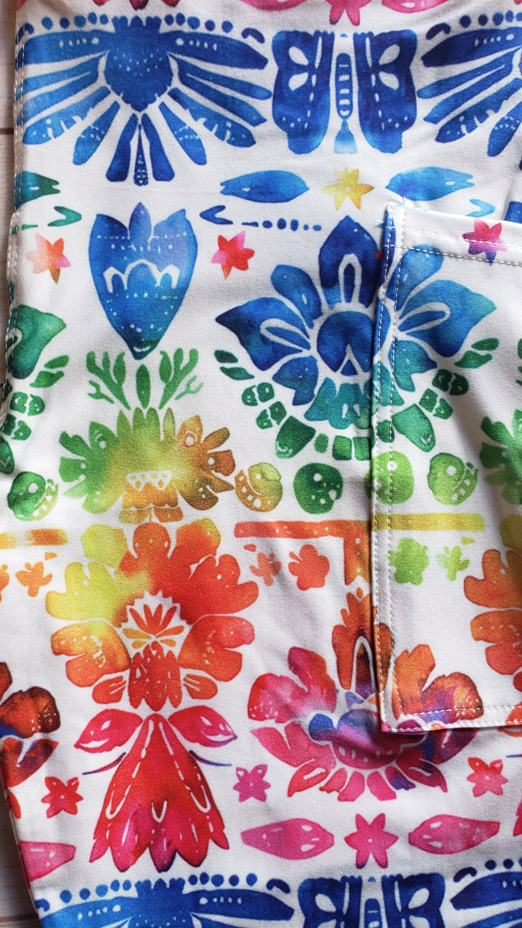 Fiesta Floral capris with pockets