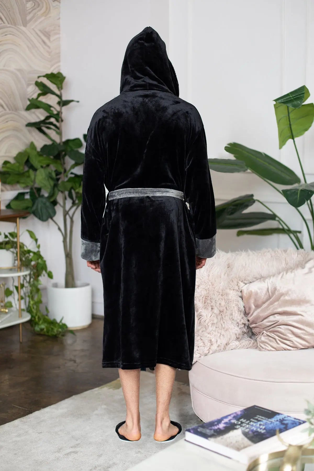 Men's Hooded Plush Robe