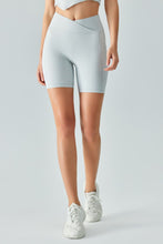 Load image into Gallery viewer, V-Waist Ribbed Sports Biker Shorts with Pockets

