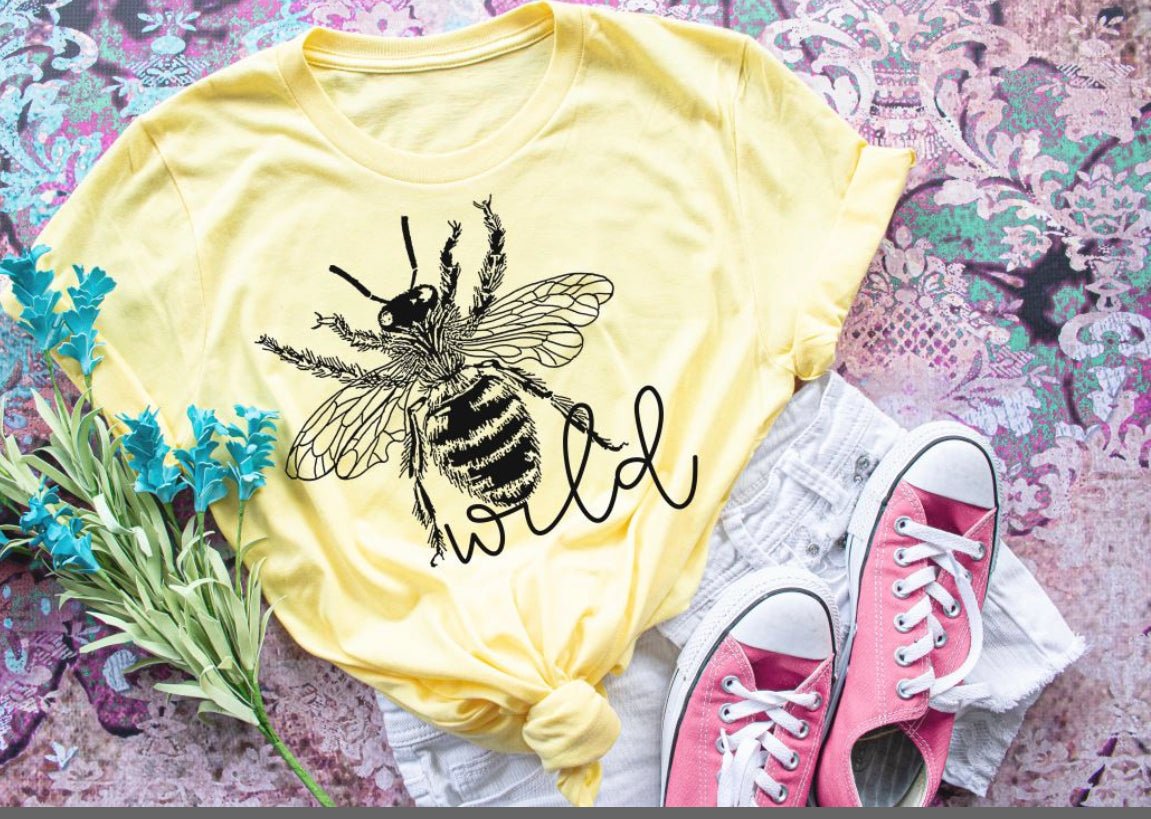 BEE WILD CUSTOM TSHIRT - WESTERN STYLIN'