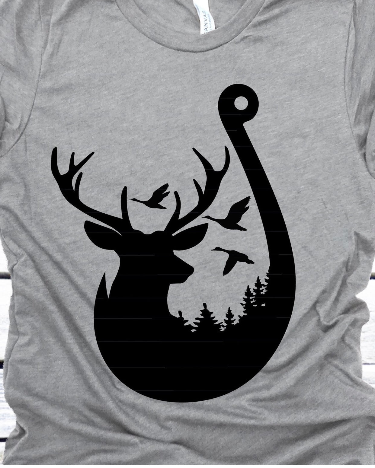 FISHING AND HUNTING CUSTOM GRAPHIC TOP - WESTERN STYLIN'